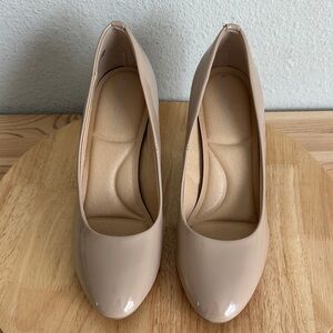CL by Laundry Lofty Womens Round Closed Toe Block Heel Pumps 7.5M